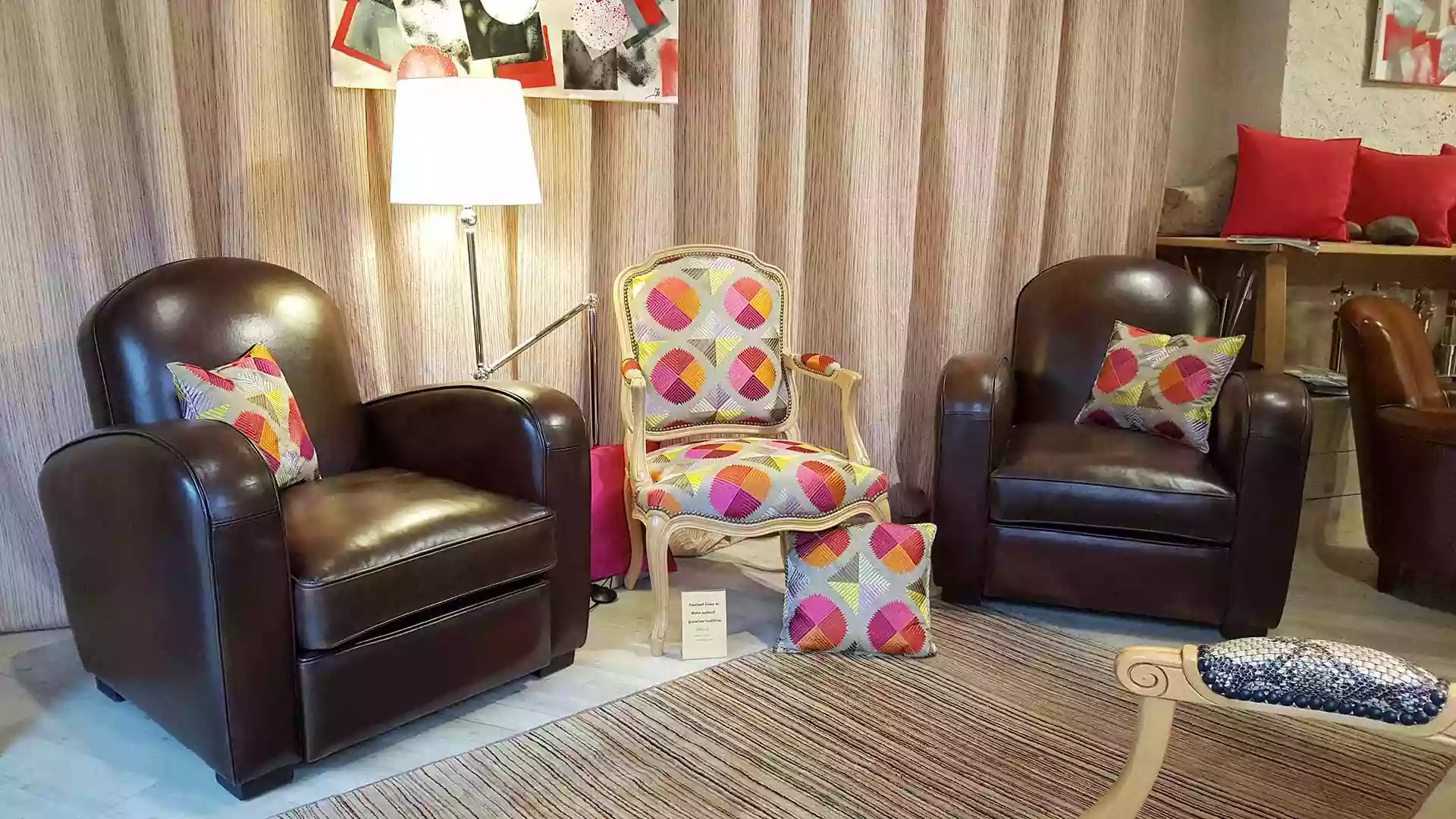 Offre fauteuil club modèle art déco brun